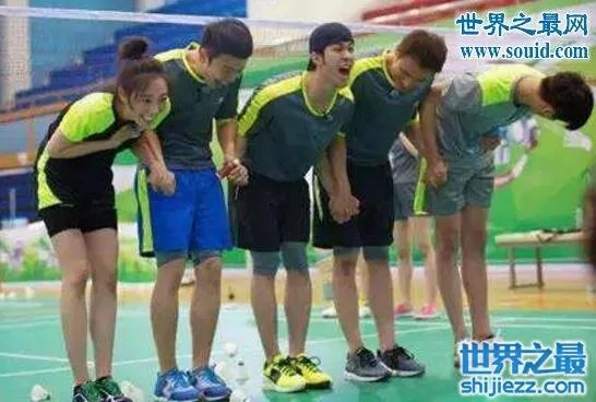 白百何跑男屁股好大,遭受惩罚屁股被暴打痛哭