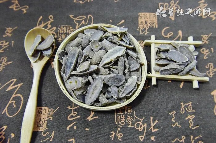 小鸭子吃什么？小鸭子喂养须知