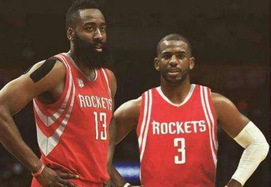 格林被罚2.5万美元谁来付？