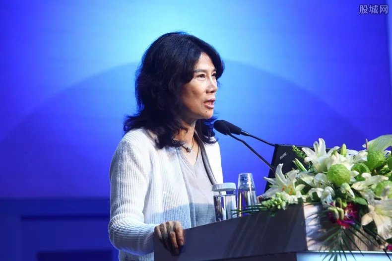 董明珠被发警示函 好闺蜜怒怼监管部门“不公”