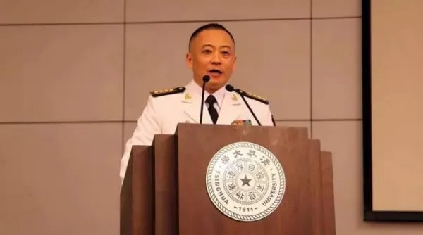 辽宁舰第一任舰长张峥曾说过什么？