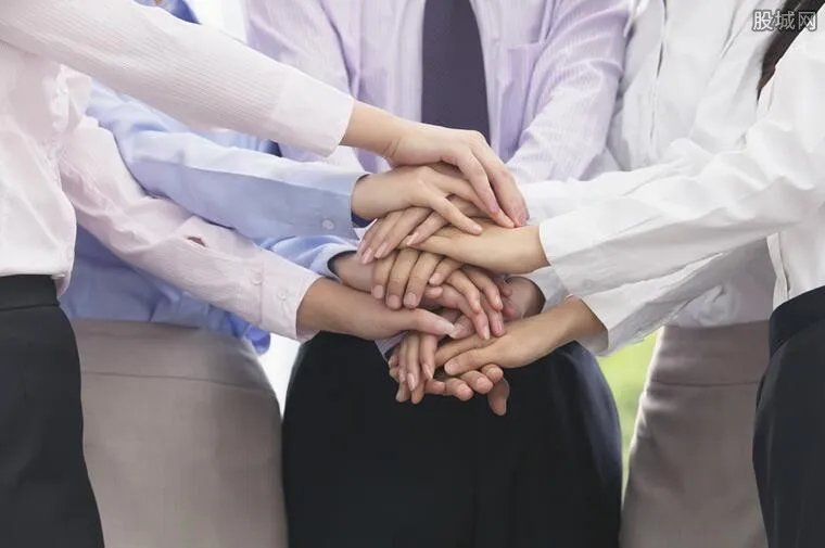 千亿国企人事调整 李甜有什么能力任董事长