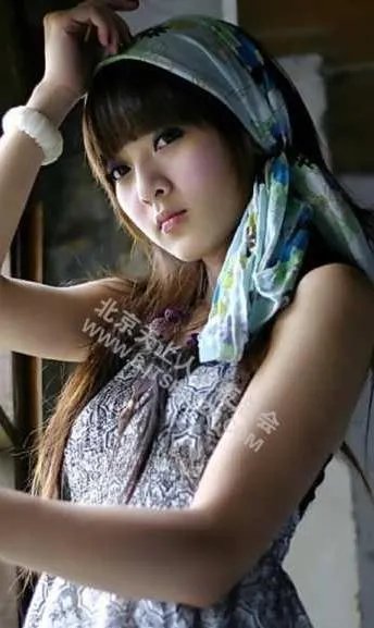 司灵真实相片简介:天上人间头牌公主照片大曝光