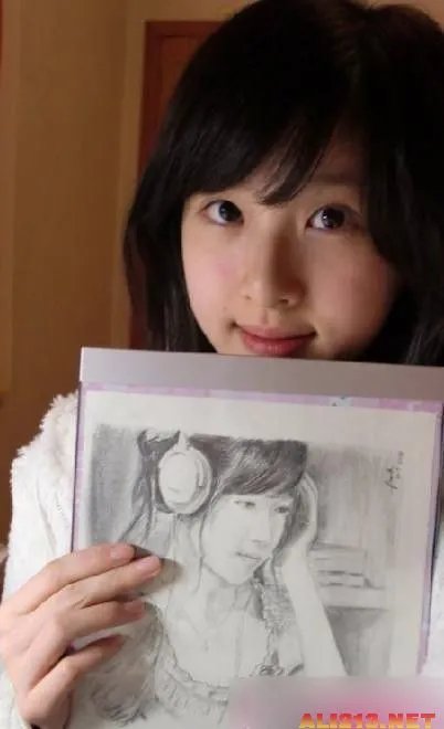 奶茶妹妹已经被假高富帅收了？狠狠地鄙视他！