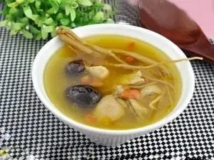 月子中心在鸡汤里加党参被罚3万元，这起到哪些警示作用？