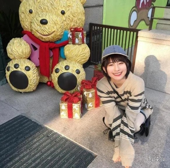 阳光正妹“小结衣”清纯美照 网友：又多了一个老婆!