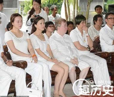 揭秘泰国白龙王灵异事 为何明星都陷入其中？