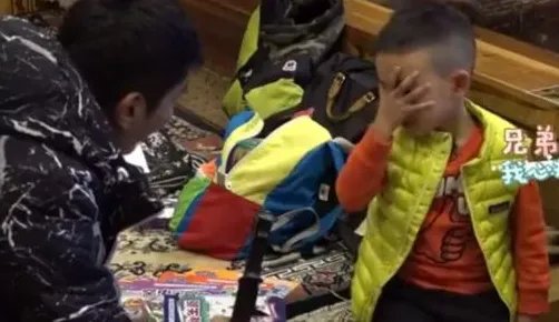 Jasper捂脸表示震惊你怎么看？