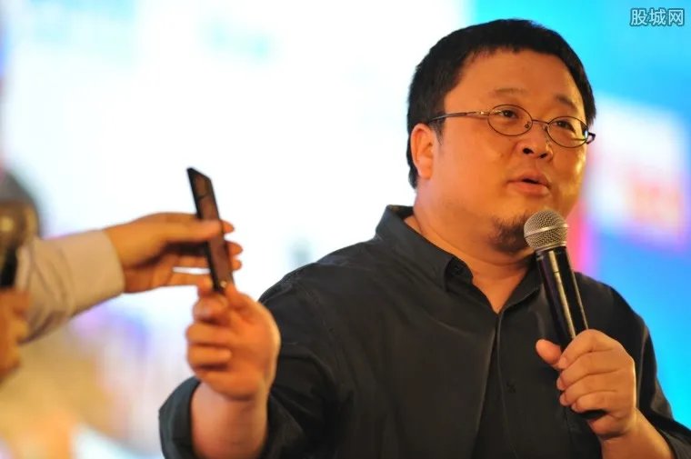 锤子科技陷入危机 日前被传大幅度裁员