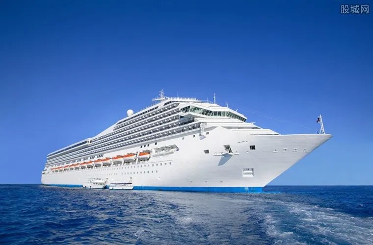邮轮公司巨亏44亿 计划出售至少六艘邮轮