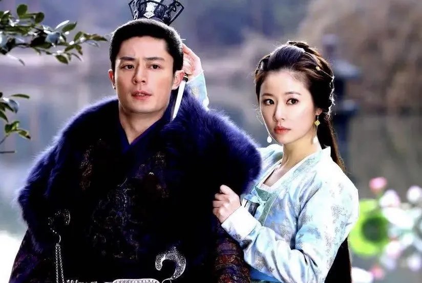 霍建华林心如喝交杯酒举止甜蜜,他们到底是作秀还是真的恩爱如初?