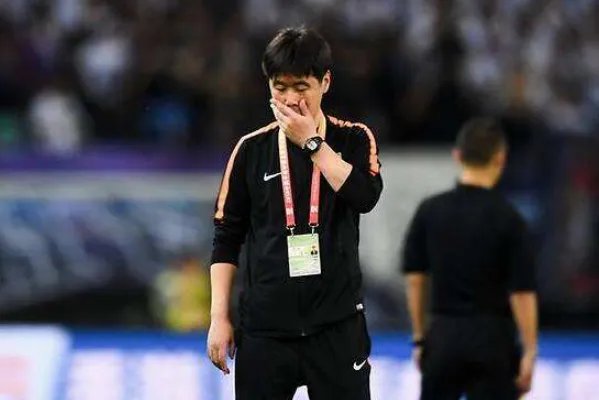 鲁能官宣主帅李霄鹏不再任主帅，那他改任什么了？