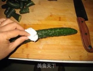腌黄瓜