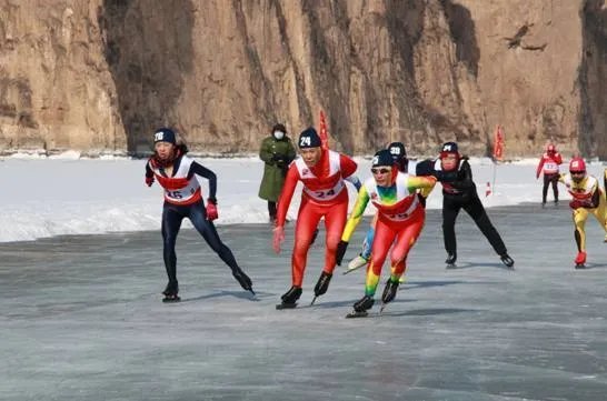 黄河首次变身赛道,尽展冰上速度与激情