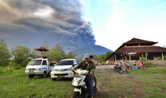 印阿贡火山再次喷发是真的吗？