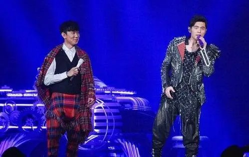 林俊杰助阵周杰伦演唱会，他们在现场都玩儿了什么游戏？