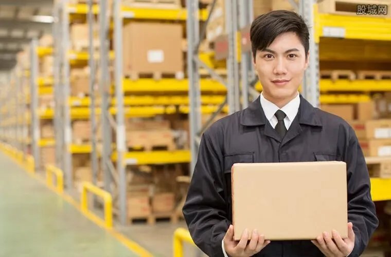 联邦快递飞行员被抓 联邦快递飞行员犯了什么事？