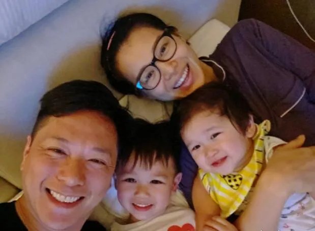 胡杏儿隔空为大儿子庆生是怎么回事