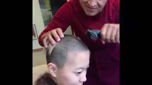 窦靖童工作室如何回应剃度一事?