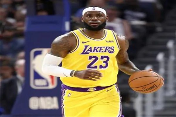 詹姆斯支持库里当选MVP,当选MVP要具备哪些基本条件?