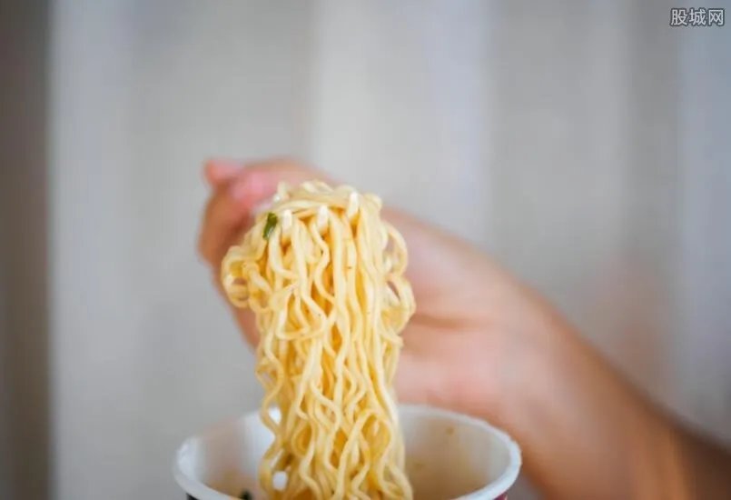 康师傅地沟油是怎么回事 康师傅方便面竟使用地沟油？