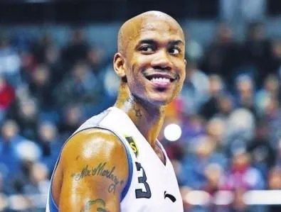 马布里签约北控，是怎么一回事？