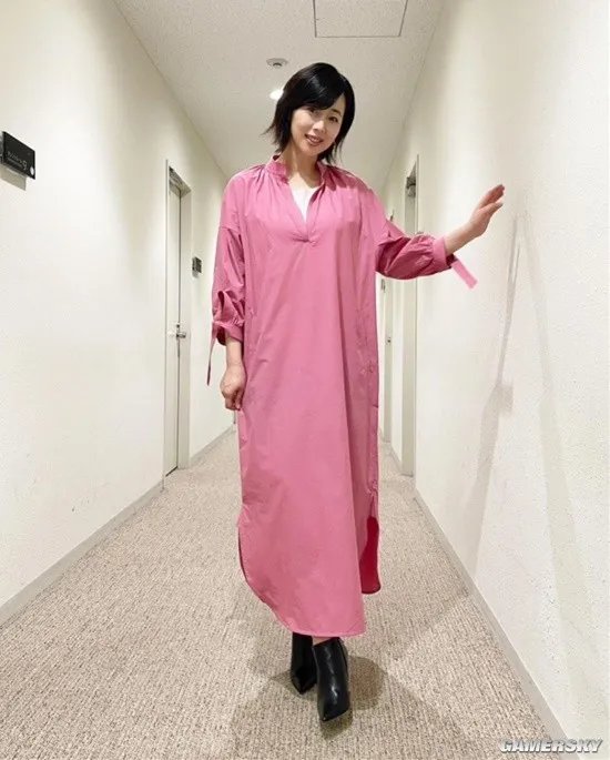 《咒术回战》出现写真女星井上和香 本尊回应：感谢喜欢