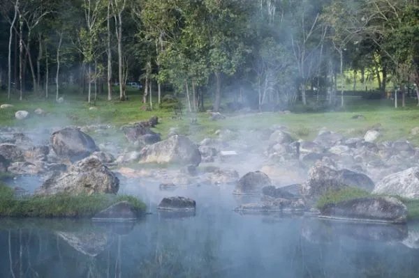 零下30度泡温泉是什么样的体验?