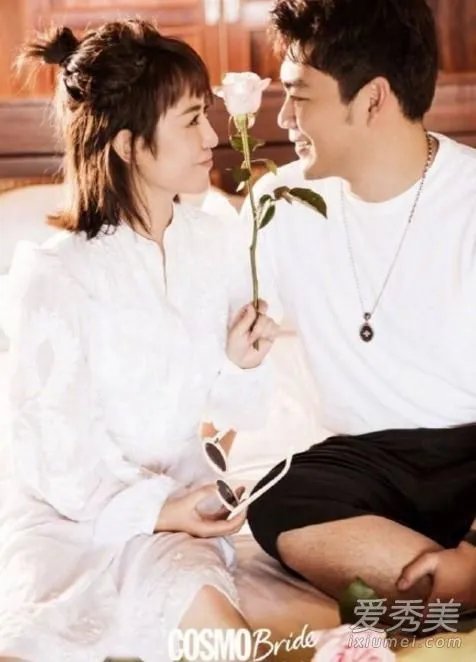 马丽首曝婚纱照，另一半是谁？