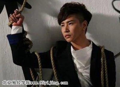 洪辰陪欧弟睡的照片曝光是真的吗 洪辰结婚了吗老公是谁最新消息