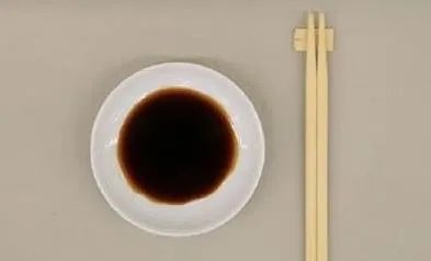 一次性筷子尾部99%人都用错了：一次性筷子打开方式