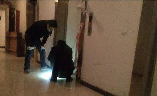 江苏常熟KTV电梯坠亡事故有几人身亡？