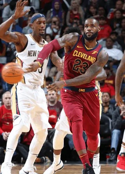 鹈鹕主场大胜骑士 双塔完胜三巨头防守