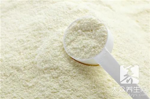 三段和四段奶粉区别