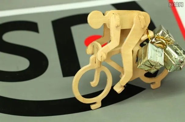 顺丰拍走两架货机 以3.2亿元在淘宝竞价成功