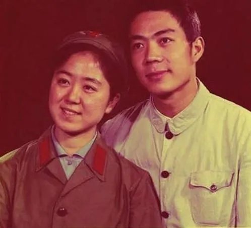 李丹宇现任丈夫是谁？ 揭秘李丹宇薄熙来婚变全过程