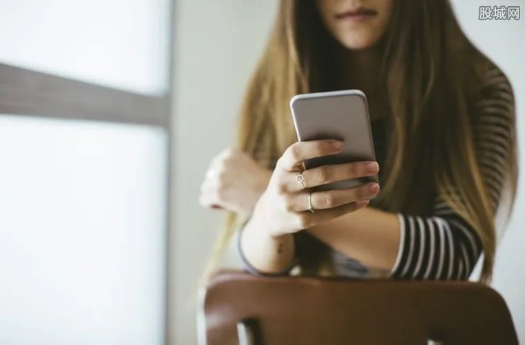 未成年网民1.69亿 这与移动流量资费下降有关?