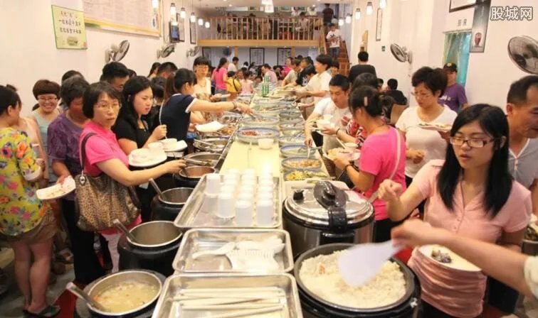 深夜食堂将获补贴 特色餐厅获10万元补贴引争议