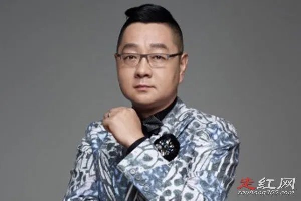 主持人张绍刚被打事件视频真的吗 来自吐槽大会的一个梗