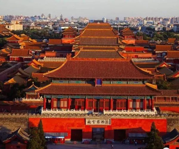 故宫裸拍事件怎么回事 为了出名也是费尽心思