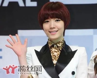 tara花英事件巨魔事件 发生过内衣脱落的糗事