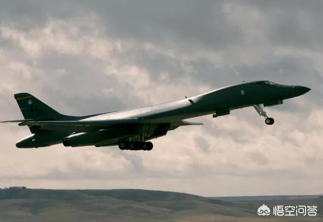 美军停飞的B-1B轰炸机性能如何?