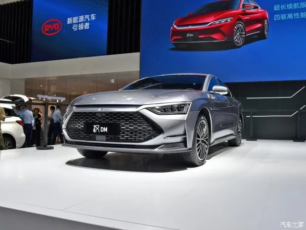 比亚迪汉终于要来了！就在今日上市，预售价23万起