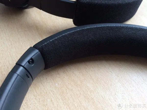 无线头戴耳机的科学选购 篇二：Bose 耳罩式 与 贴耳式 无线耳机的对比