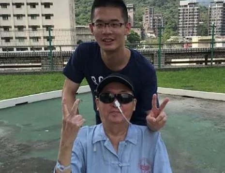 李敖暴瘦插鼻胃管是在真的吗？