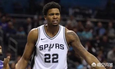 马刺正式宣布裁掉吉诺比利，并支付250万薪金从而确定新赛季阵容，这是为什么？