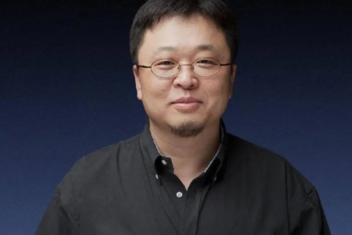 罗永浩今年目标收入至少100亿，他有这么大的能力吗？为什么？