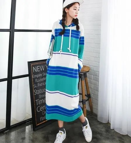 37岁的她一出现 整个机场轰动了！女神来上海过七夕(图)