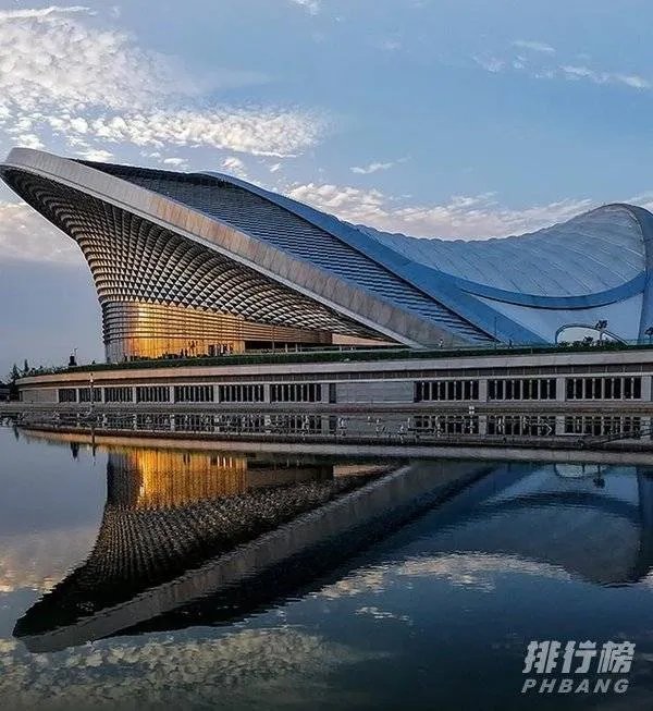 荣耀10x怎么样值得买吗_华为荣耀10x性价比怎么样