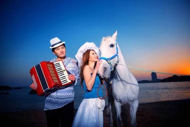 薇薇新娘婚纱照价格表  薇薇新娘拍的婚纱照好不好